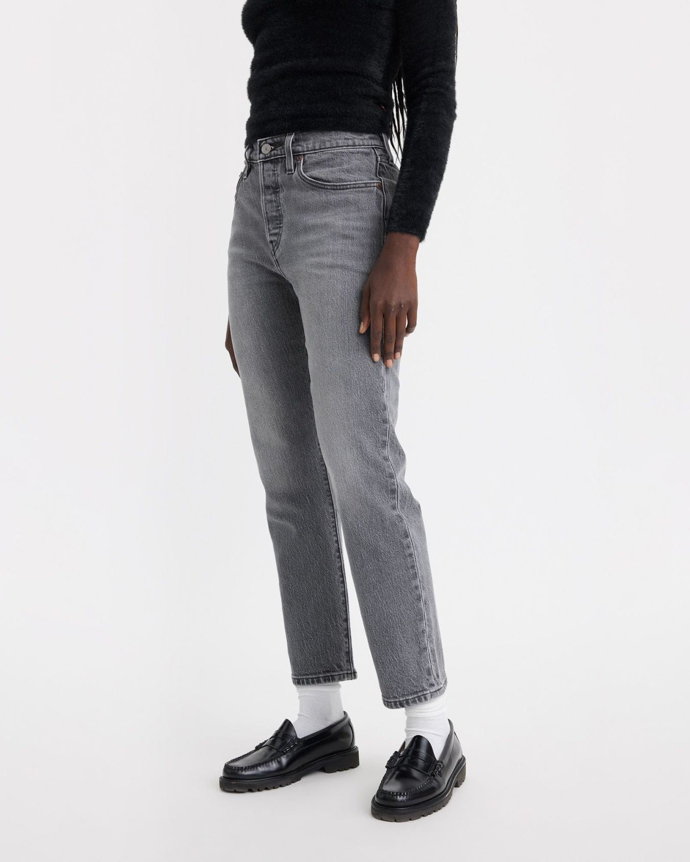 Levi's cropped black sale jeans