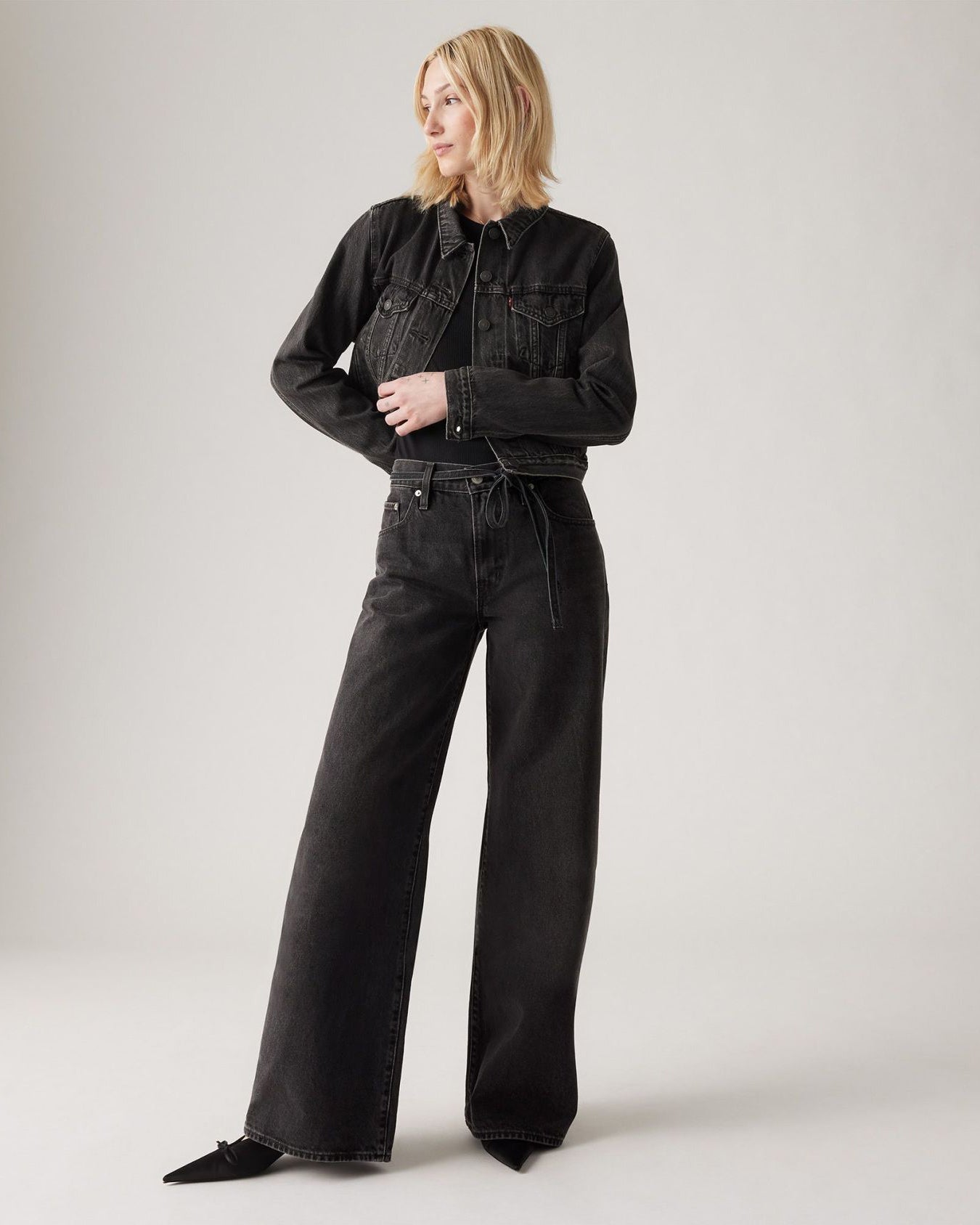 Levi's XL Straight Jeans - Influential Lady