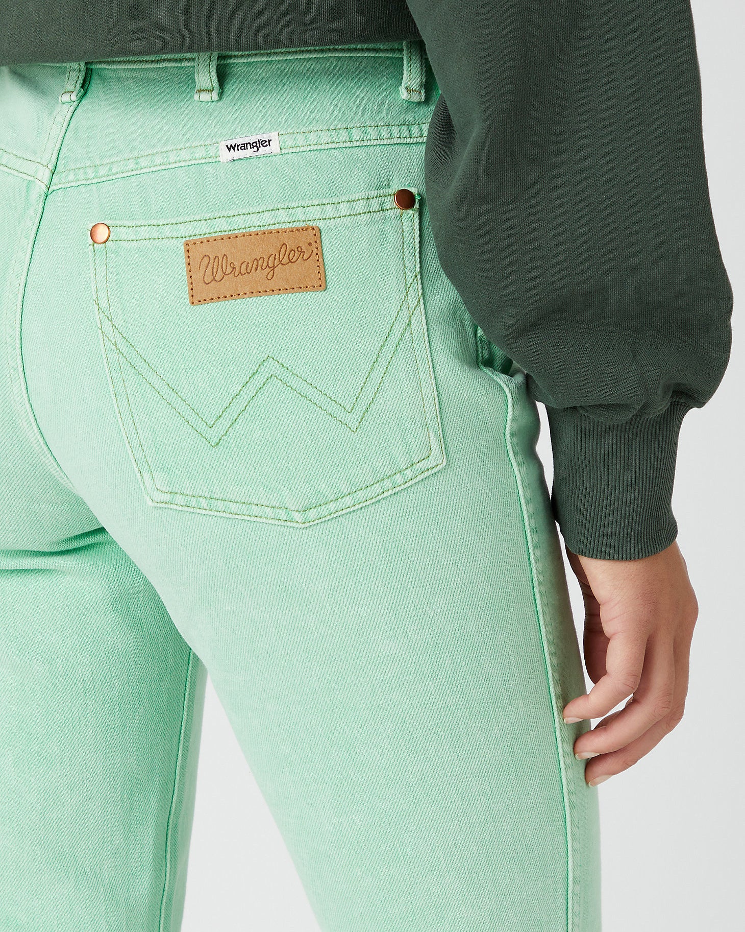 Wrangler hot sale green jeans