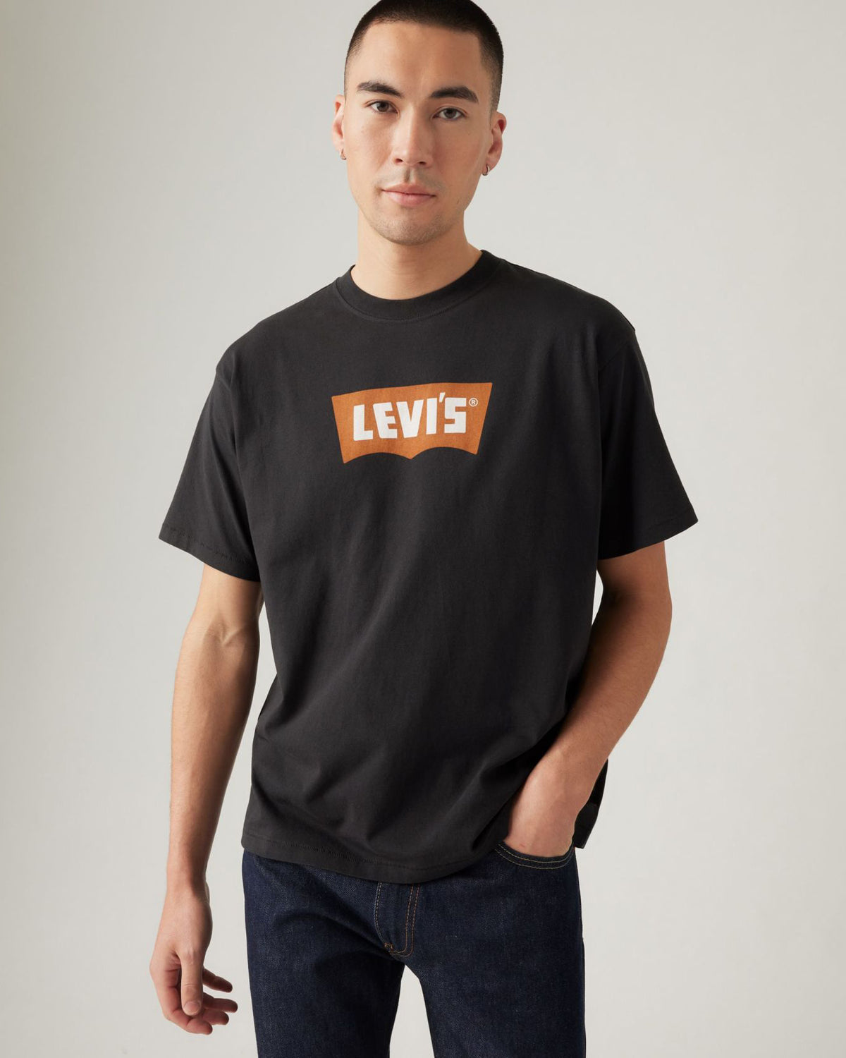 Levi's® Vintage Batwing Graphic Tee - Caviar / Vintage Pecan | Levi's® T Shirts | JEANSTORE