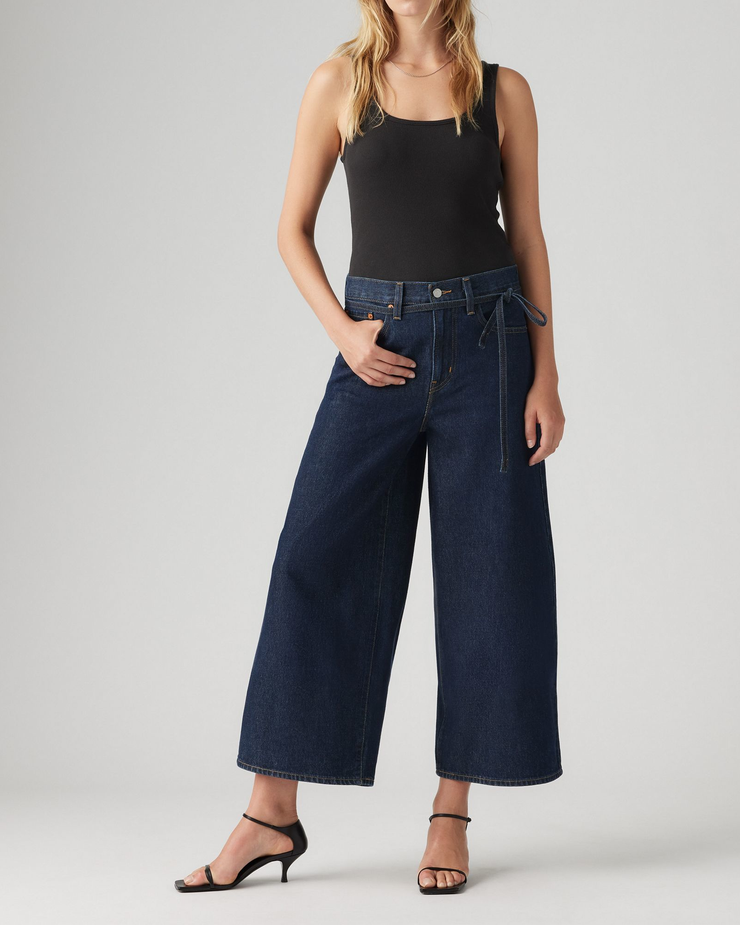 Levi's® Womens XL Culotte Super Wide Cropped Jeans - Shaded View
