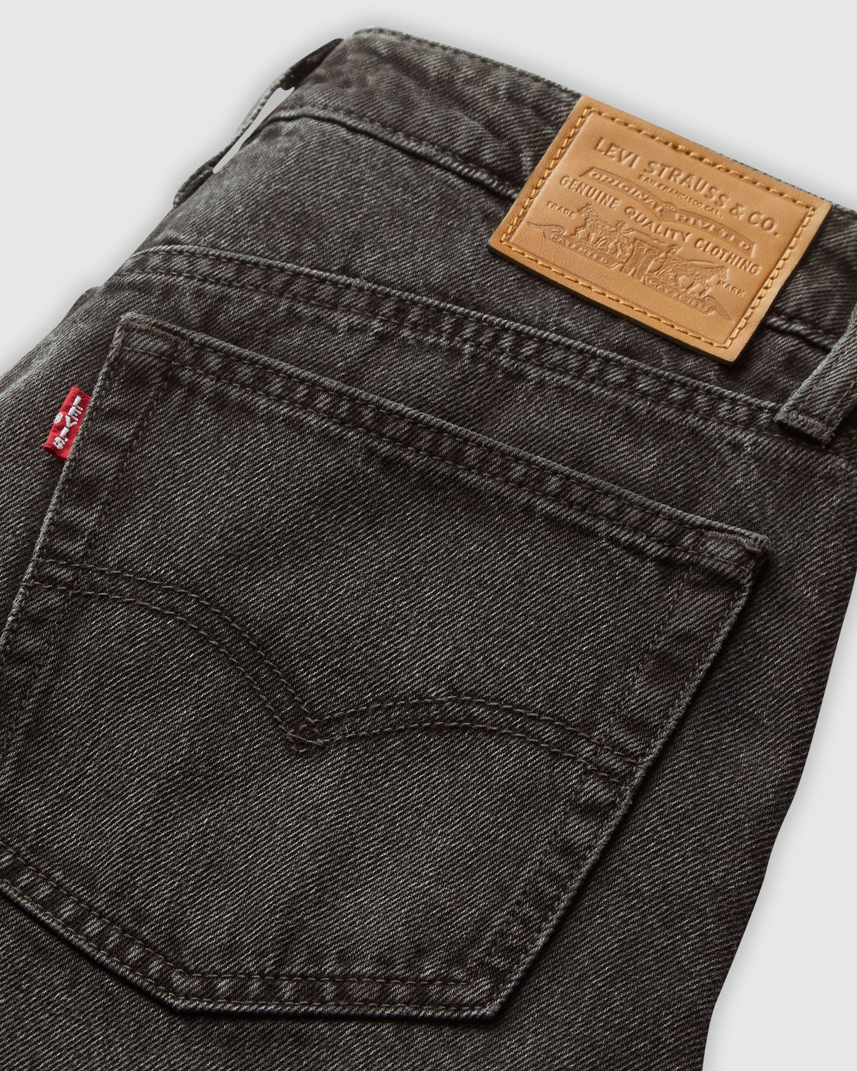 Levi's® Womens Baggy Dad Barrel Loose Fit Jeans - Rebel Edge | Levi's® Jeans | JEANSTORE