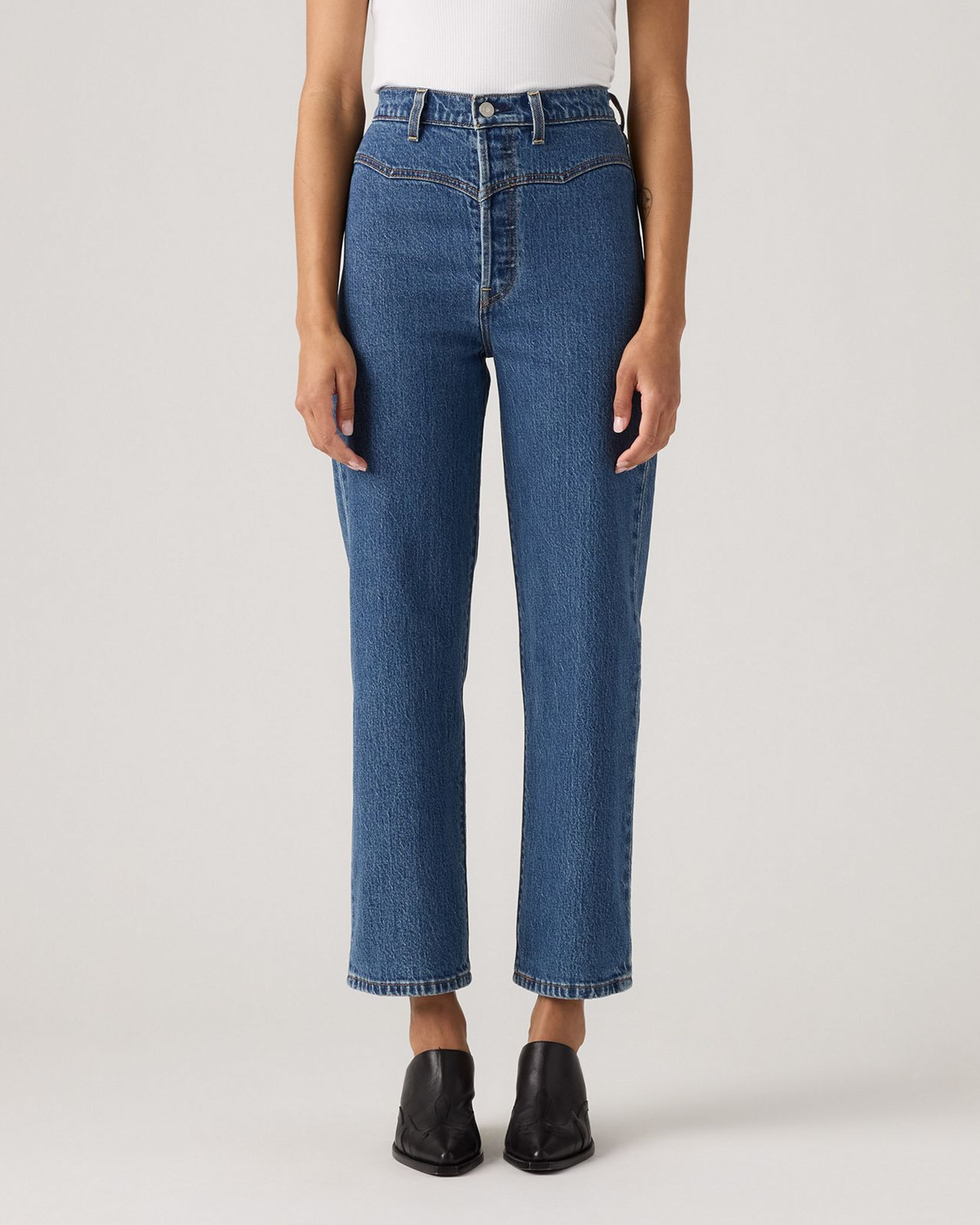 Levi's® Womens Ribcage Western Yoke Jeans - Valley View Stone