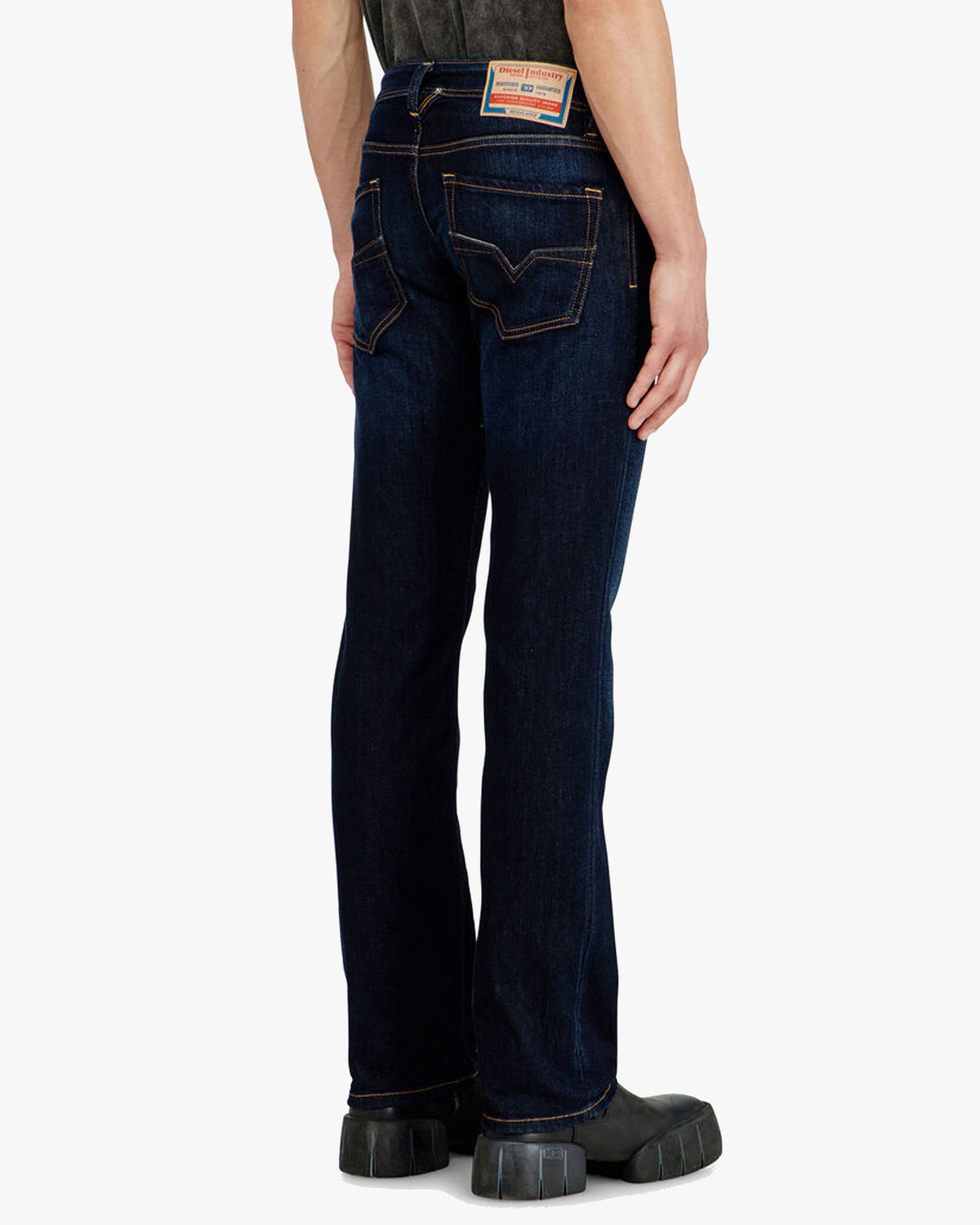 Diesel 1985 Larkee Straight Fit Mens Jeans - 09Q15 / Dark Blue | Diesel Jeans | JEANSTORE