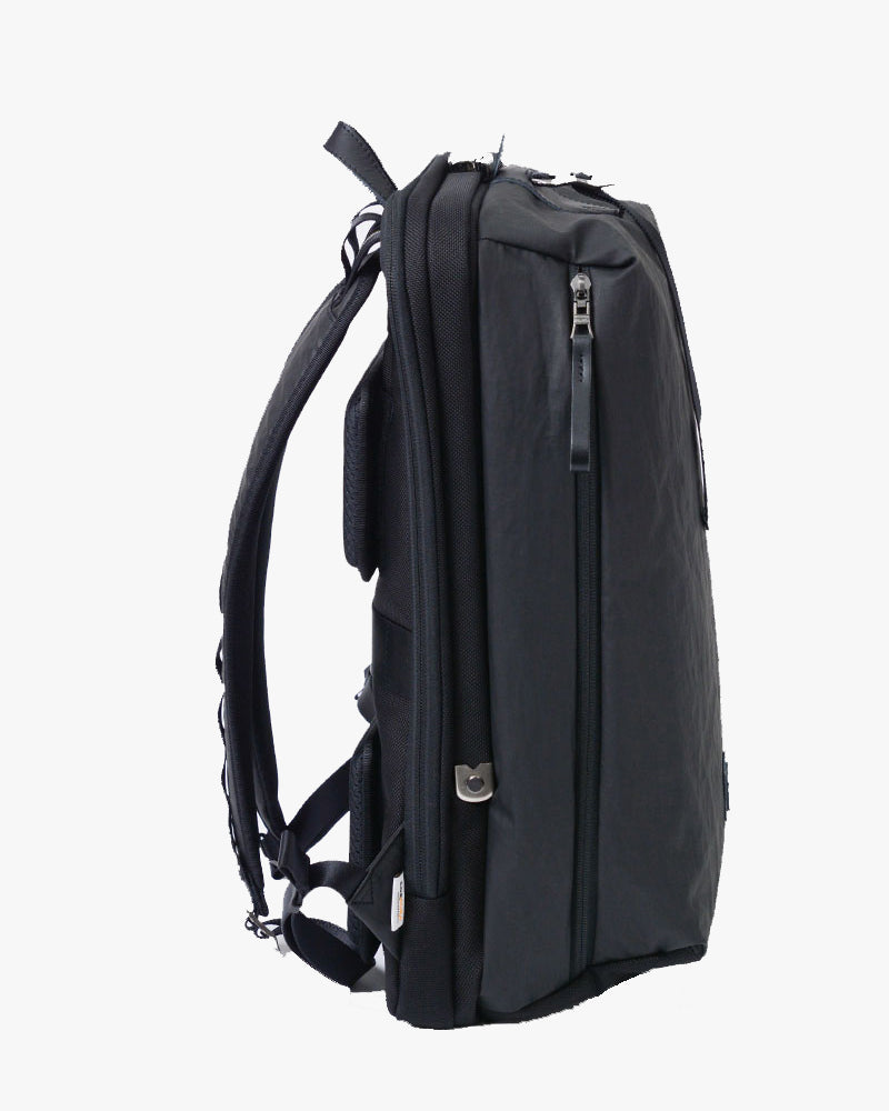 Master-Piece Bump Backpack L - Black | Master-Piece Bags | JEANSTORE