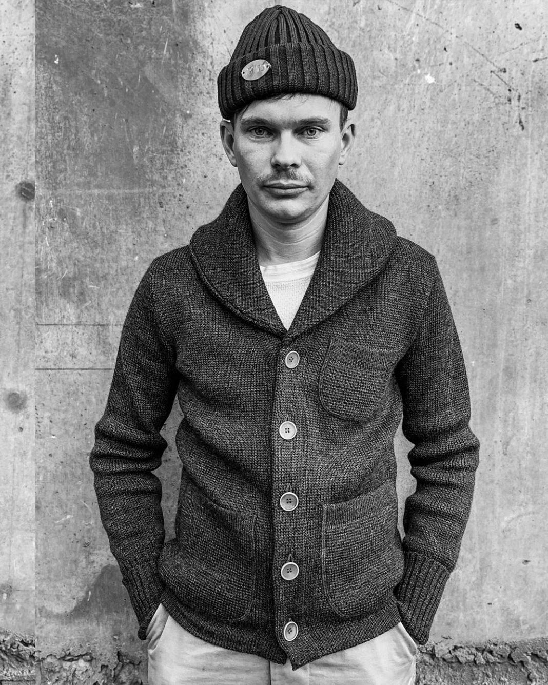 Fleurs De Bagne Le Cardigan 'L'Enfant Du Malheur' - Navy