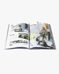 Clutch Magazine Vol. 93 - 2023.11 | World Club Lightning Miscellaneous | JEANSTORE