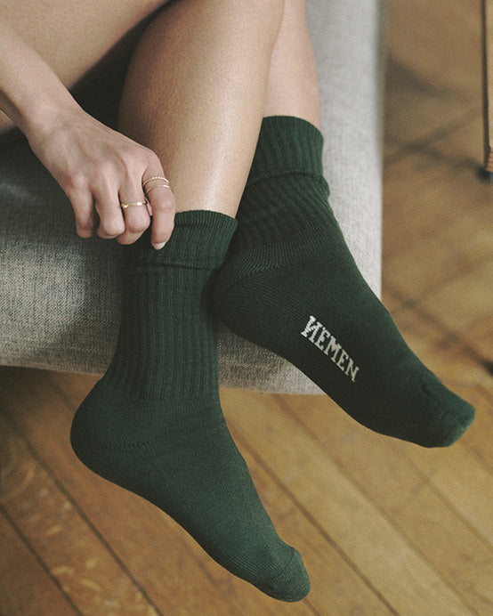 Hemen Biarritz HMN04 Organic Cotton Rib Sport Socks - Dark Forest Green | Hemen Biarritz Socks | JEANSTORE