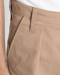 Naked & Famous Denim Pleated Trouser - Selvedge Slacks Beige | Naked & Famous Denim Chinos & Trousers | JEANSTORE