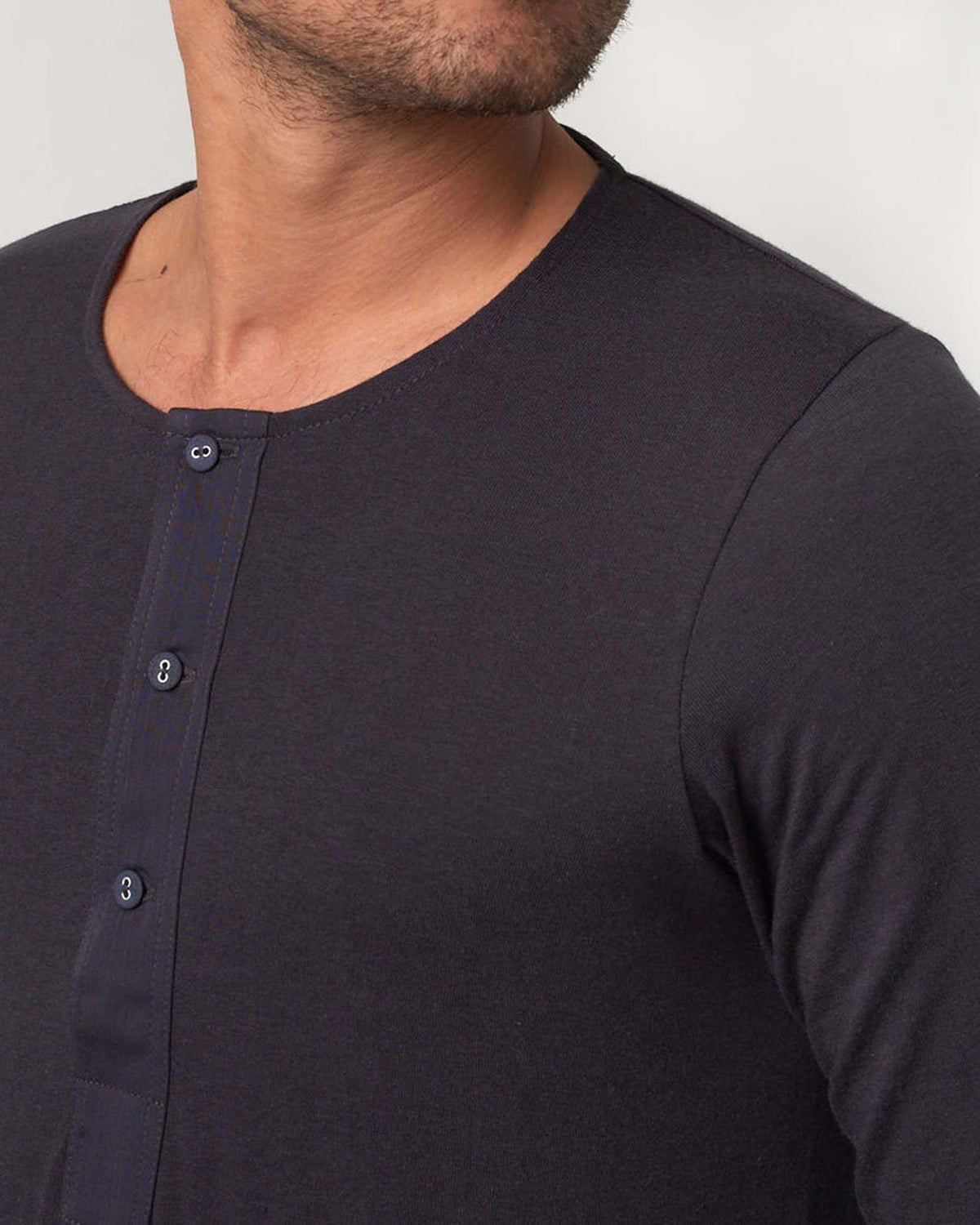 Merz b. Schwanen Originals 102 Loopwheeled Henley - Charcoal | Merz b. Schwanen T Shirts | Jeanstore