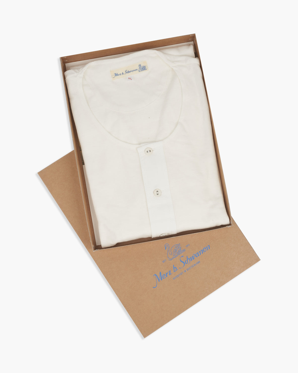 Merz b. Schwanen Good Originals 103 5.5oz Loopwheeled S/S Henley - White | Merz b. Schwanen T Shirts | JEANSTORE