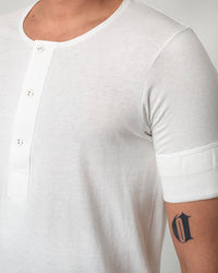 Merz b. Schwanen Good Originals 103 5.5oz Loopwheeled S/S Henley - White | Merz b. Schwanen T Shirts | JEANSTORE