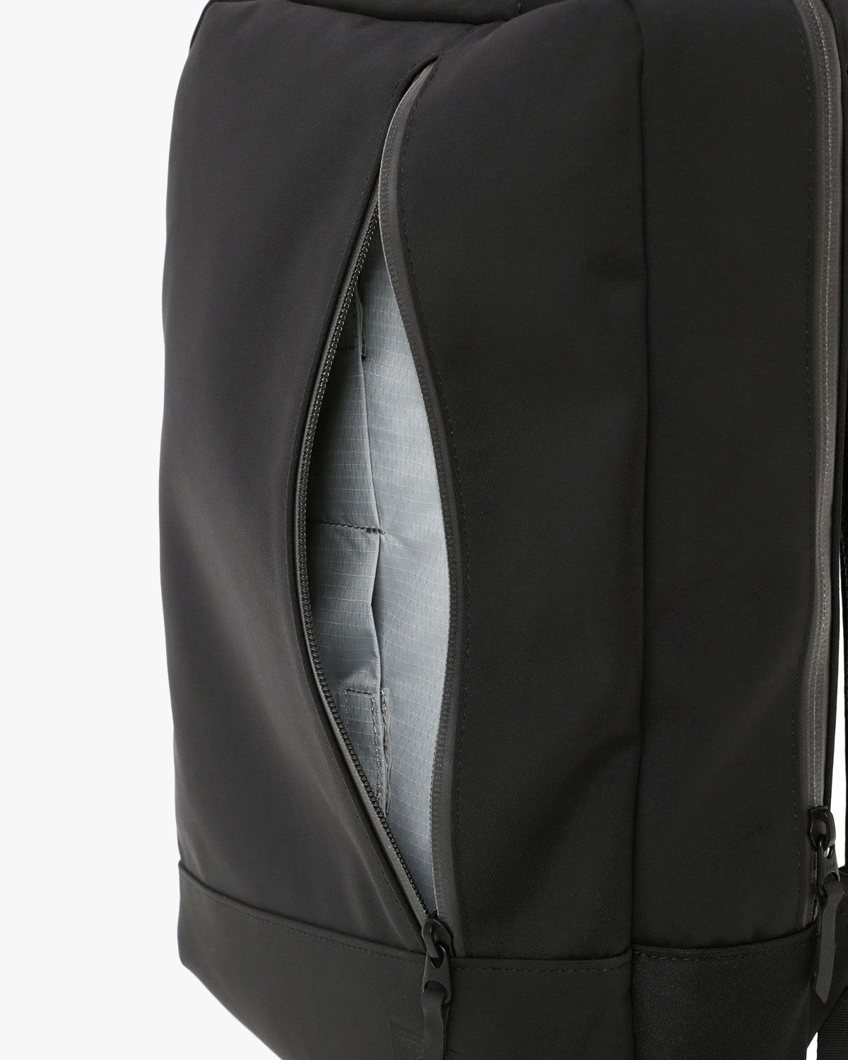 Porter-Yoshida & Co. Future Daypack - Black | Porter-Yoshida & Co. Bags | JEANSTORE