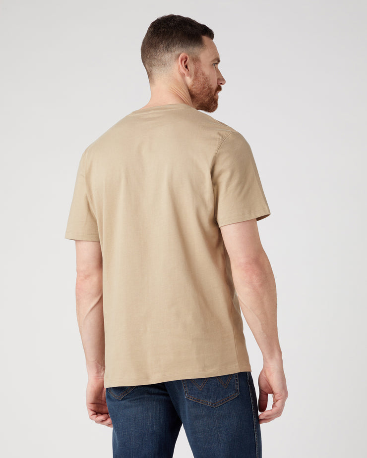 Wrangler Sign Off Tee - Chinchilla