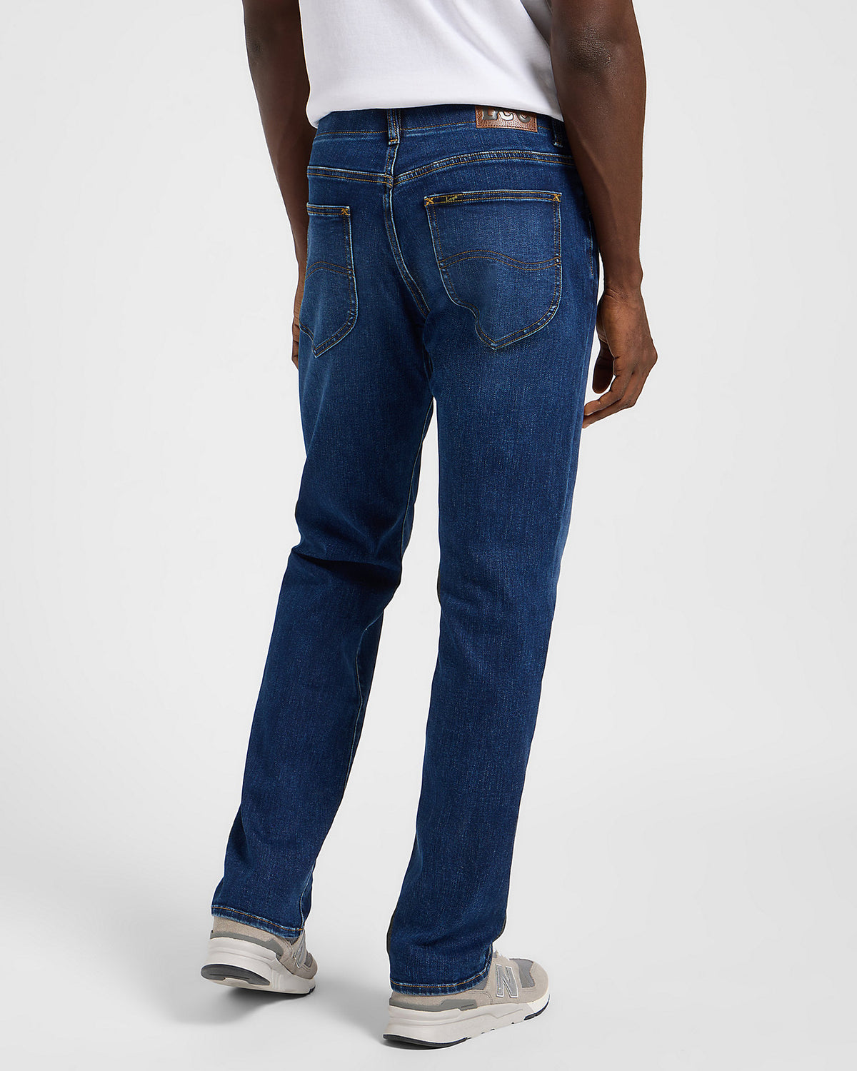Lee Straight Fit Extreme Motion Mens Jeans - Midmoor | Lee Jeans | JEANSTORE