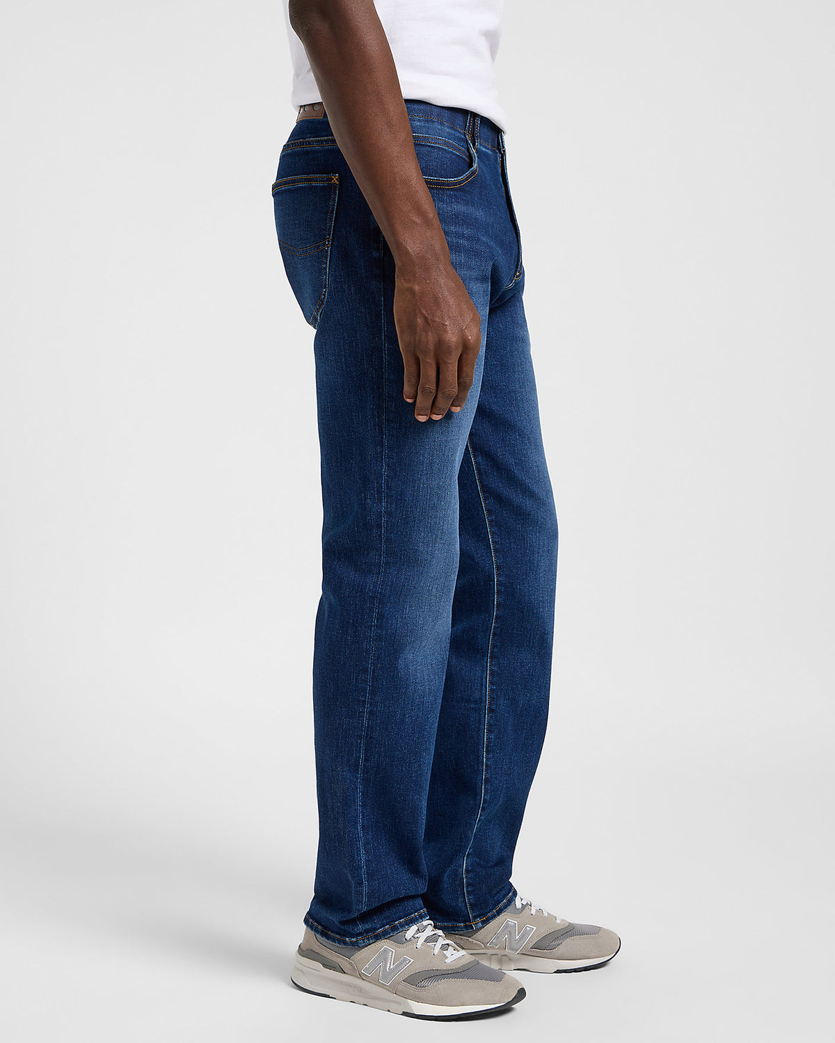 Lee Straight Fit Extreme Motion Mens Jeans - Midmoor | Lee Jeans | JEANSTORE