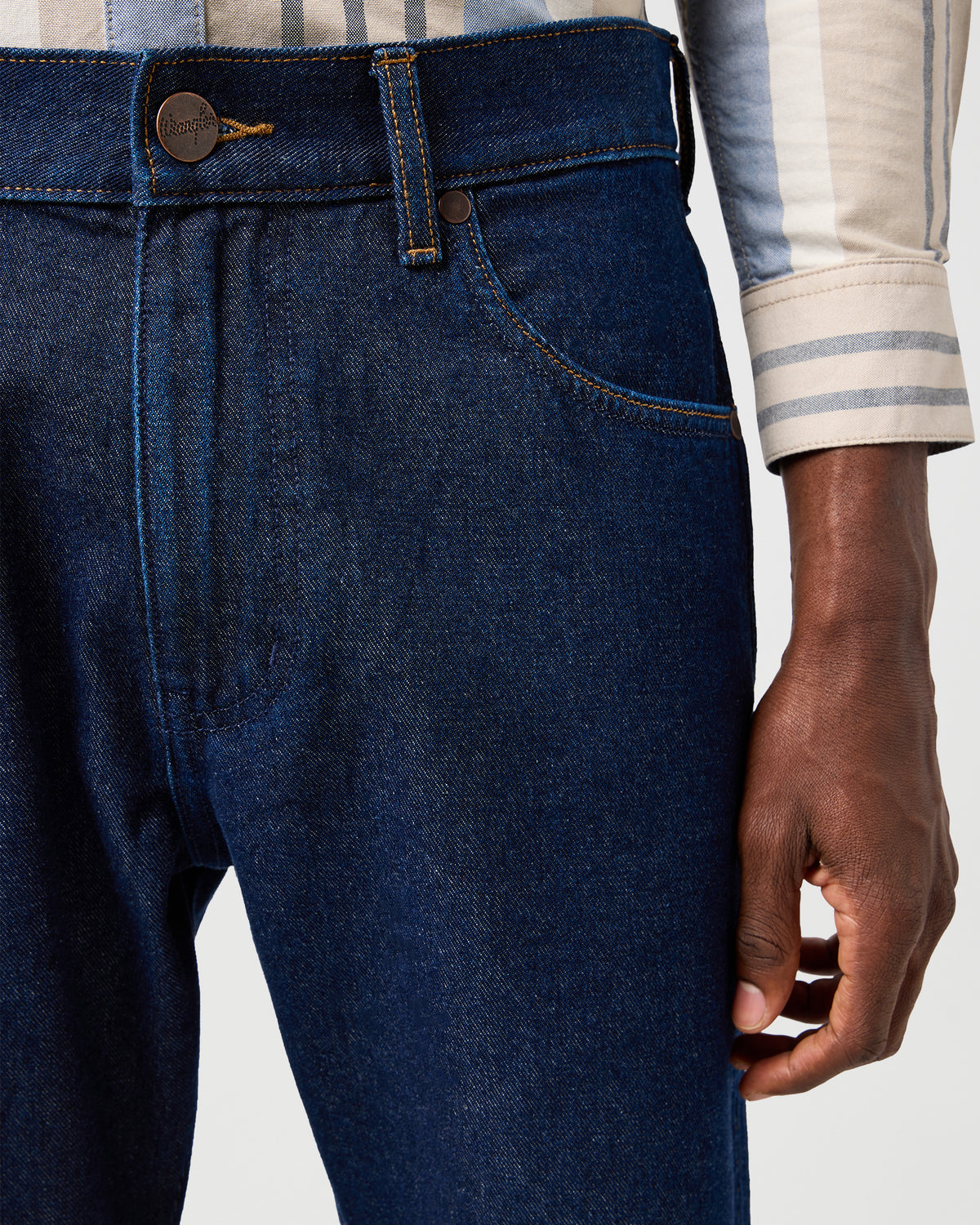 Wrangler Frontier Lightweight Relaxed Straight Mens Jeans - Rinsed Night | Wrangler Jeans | JEANSTORE