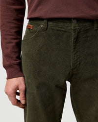 Wrangler Texas SLIM Mens Cords - Forest Night | Wrangler Cords | JEANSTORE