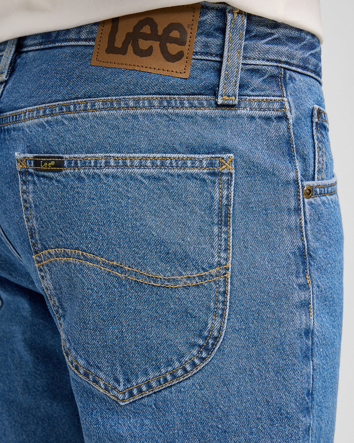 Lee Haden Relaxed Straight Lightweight Mens Jeans - Morgan | Lee Jeans | JEANSTORE