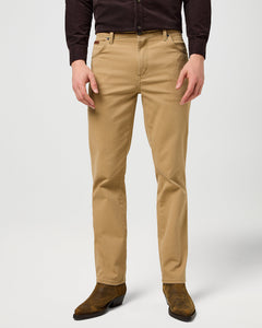 Wrangler Texas Stretch Authentic Straight Cotton Twill Trousers - Tigers Eye