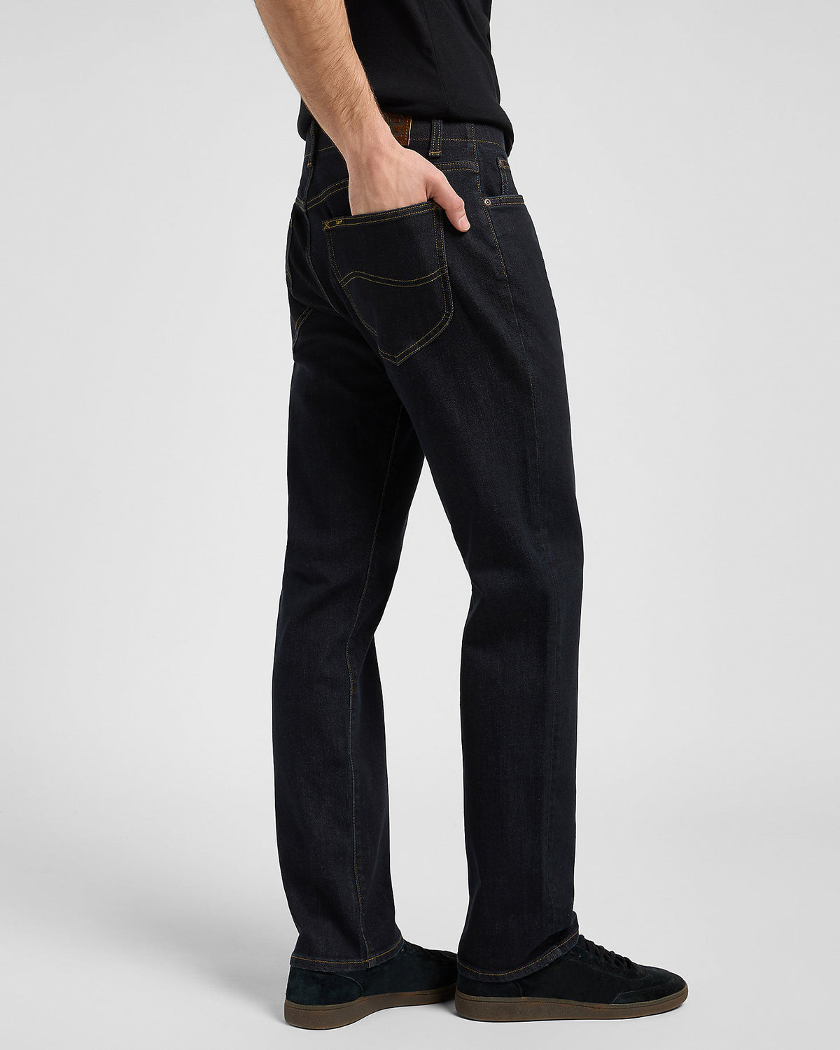 Lee Straight Fit Extreme Motion Mens Jeans - MVP New Rinse | Lee Jeans | JEANSTORE