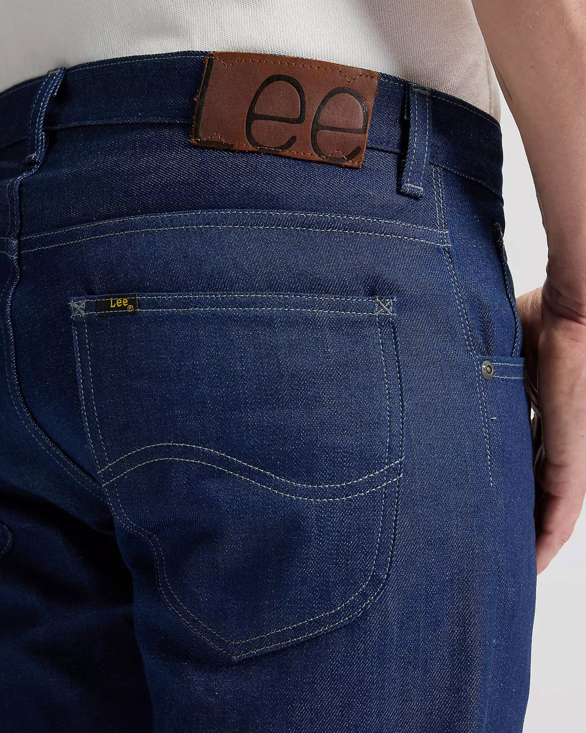 Lee 101 Z Made In Japan Regular Fit 11.75oz Selvedge Mens Jeans - Dry Red Cast