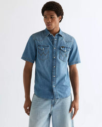 Wrangler S/S Western Denim Shirt - Mid Light Wash | Wrangler Shirts | JEANSTORE