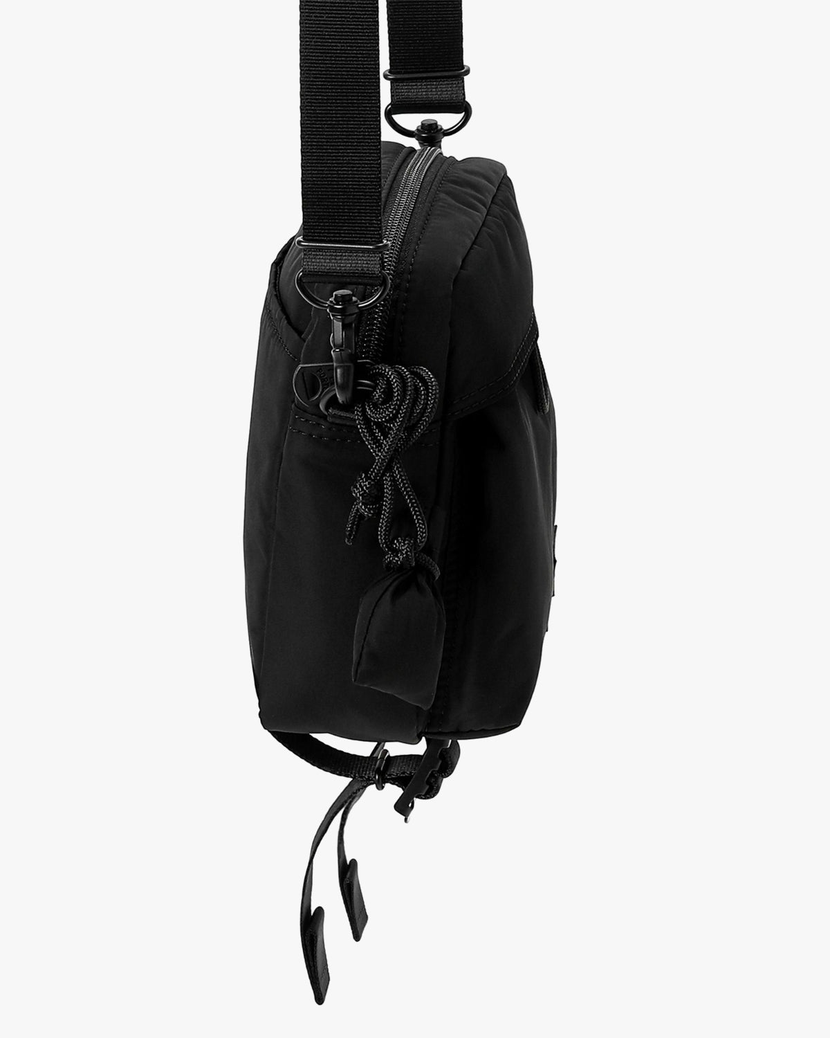 Porter-Yoshida & Co. Senses Vertical Shoulder Bag - Black | Porter-Yoshida & Co. Bags | JEANSTORE
