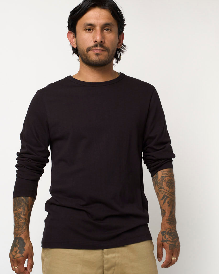 Merz b. Schwanen Good Originals 4.6oz 1950s L/S Loopwheeled Tee - Deep Black | Merz b. Schwanen T Shirts | JEANSTORE