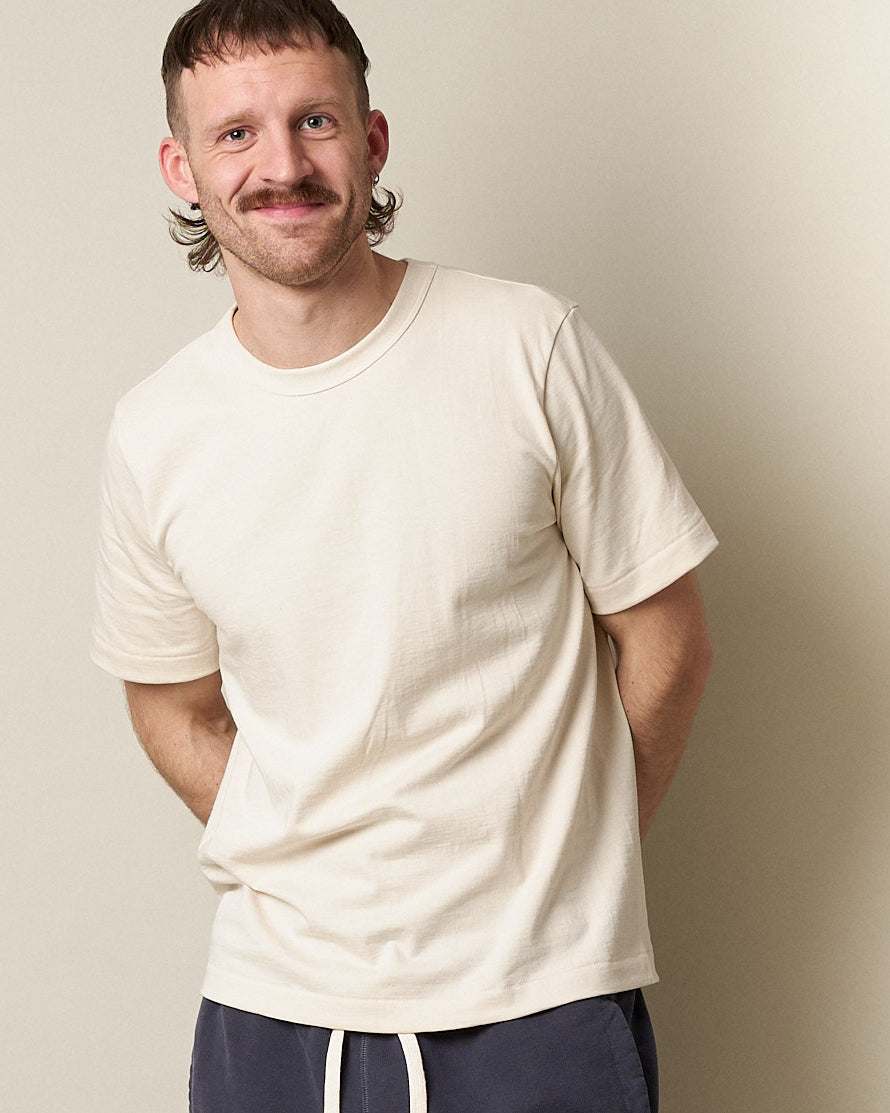 Merz b. Schwanen 214 7.2oz Relaxed Fit Loopwheeled Tee - Nature | Merz b. Schwanen T Shirts | Jeanstore