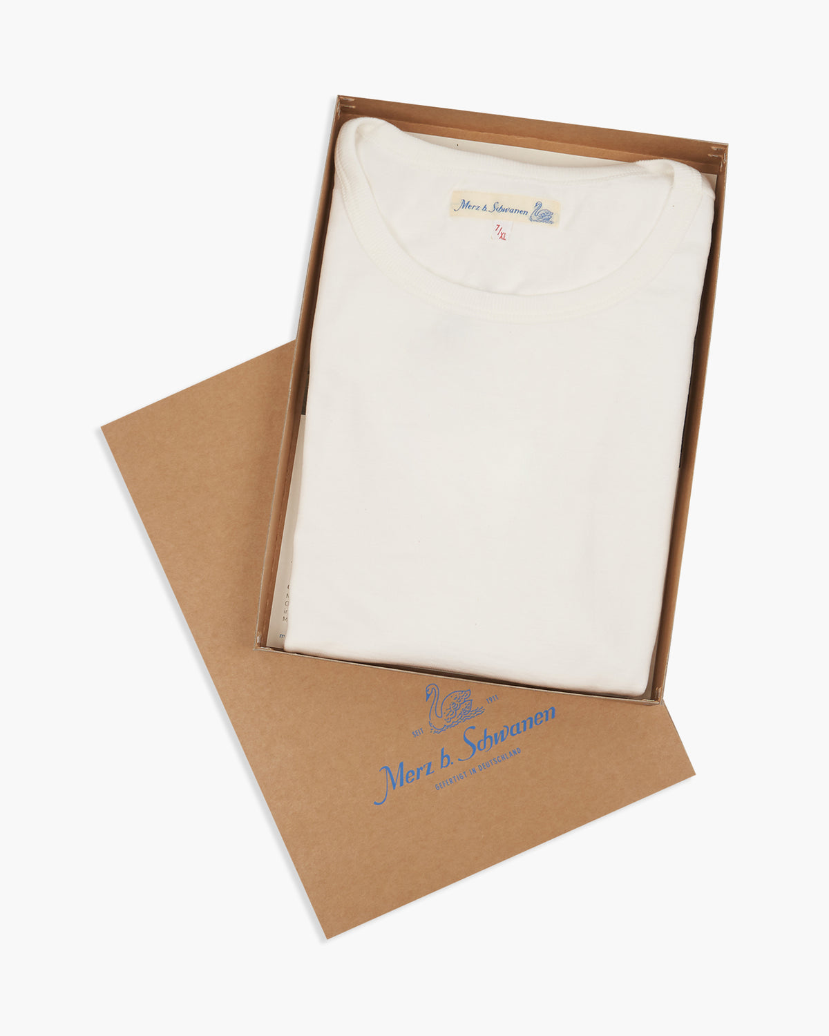 Merz b. Schwanen 215 7.2oz Classic Fit Loopwheeled Tee - White | Merz b. Schwanen T Shirts | JEANSTORE