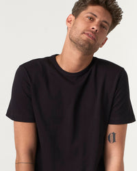 Merz b. Schwanen Good Originals 215 7.2oz Classic Fit Loopwheeled Tee - Deep Black | Merz b. Schwanen T Shirts | JEANSTORE
