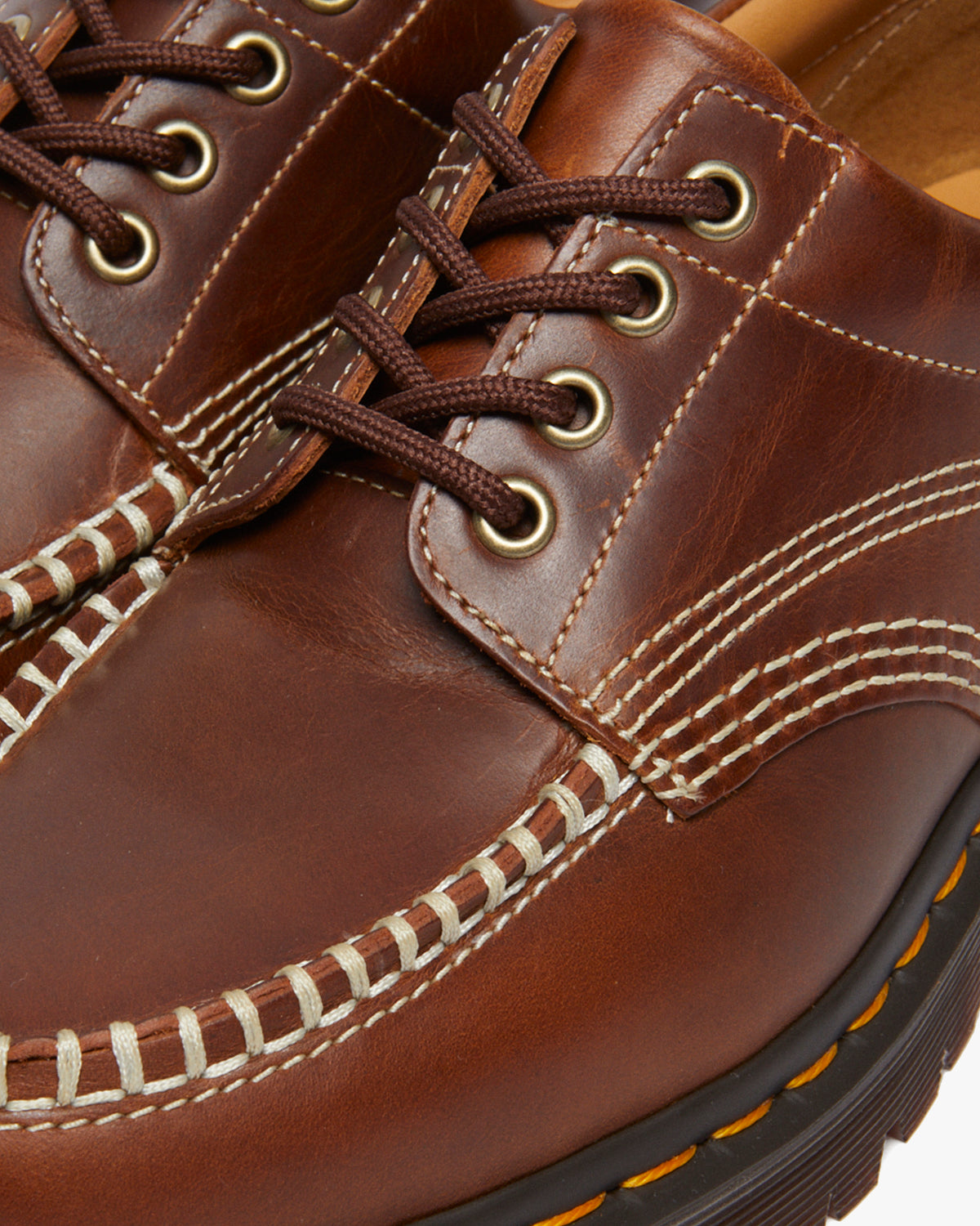 Dr Martens Archive Lowell 4-Eye Moc Toe Shoe - Butterscotch Orleans | Dr Martens Shoes | JEANSTORE