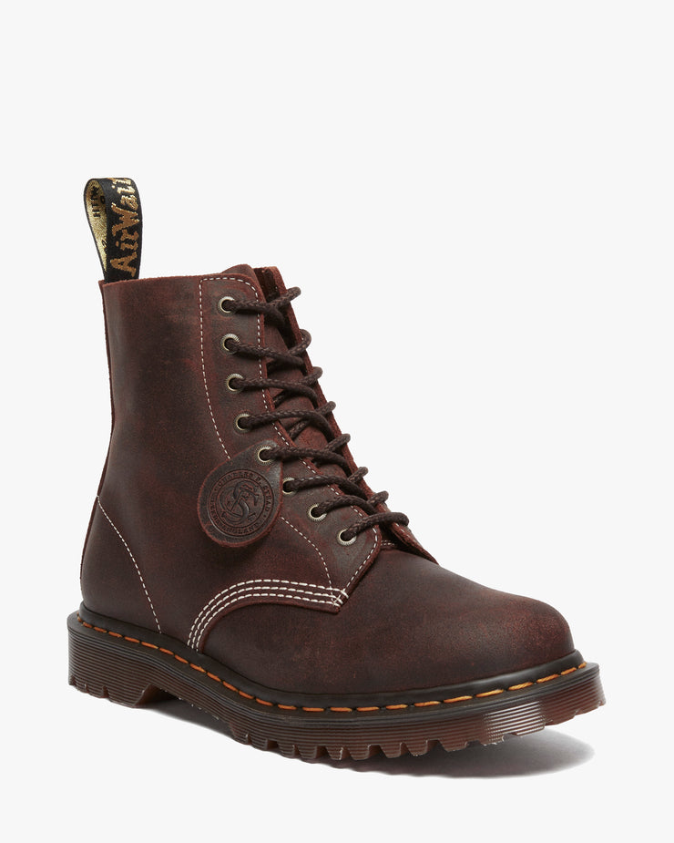 Dr Martens Made In England 1460 Pascal Boots - Rustic Brown Wax Commander