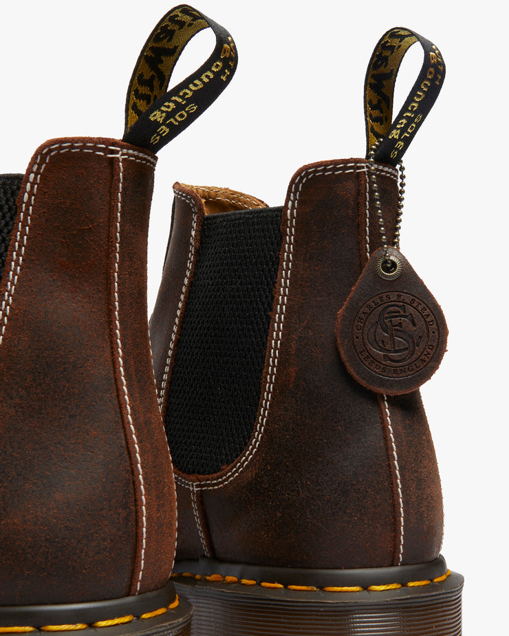 Dr Martens Made In England 2976 Chelsea Boots Rustic Brown Wax Comma