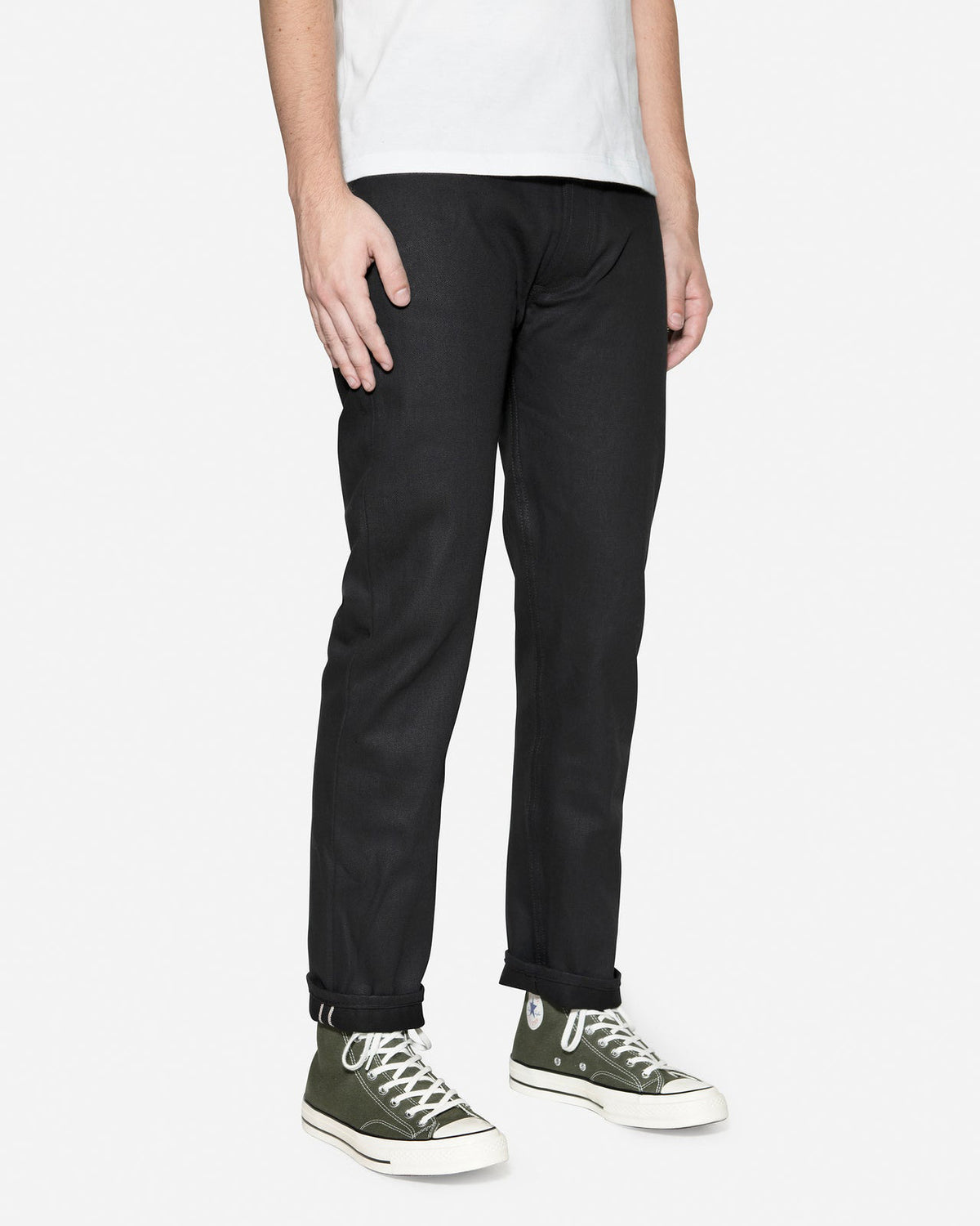 model wearing 3sixteen CT-220x tapered black jeans