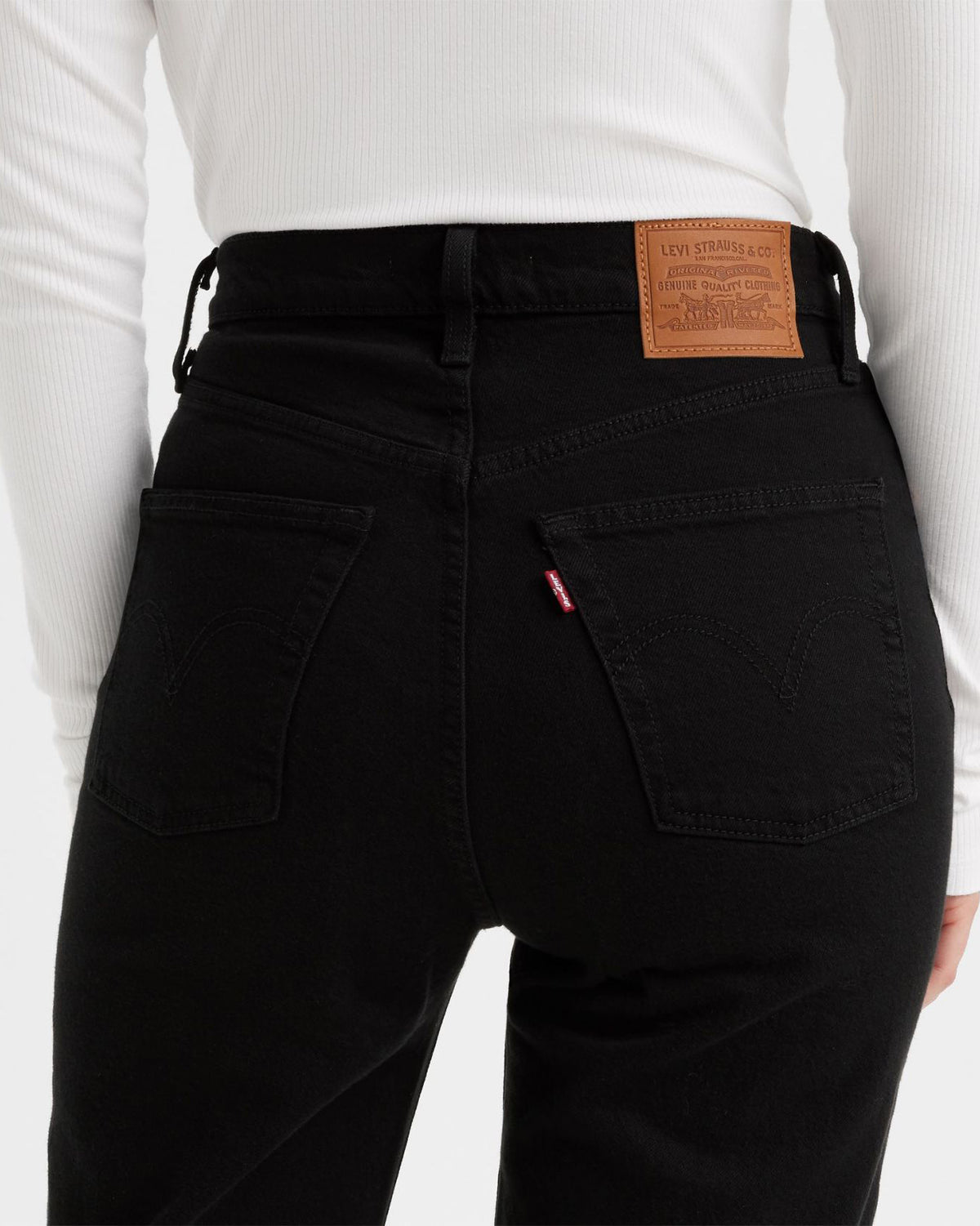 Levi's® Womens Ribcage Straight Ankle Jeans - Black Sprout | Levi's® Jeans | JEANSTORE