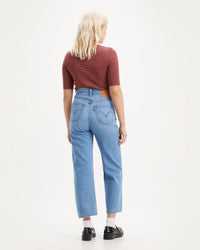Levi's® Womens Ribcage Straight Ankle Jeans - In The Middle | Levi's® Jeans | JEANSTORE