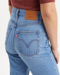 Levi's® Womens Ribcage Straight Ankle Jeans - In The Middle | Levi's® Jeans | JEANSTORE