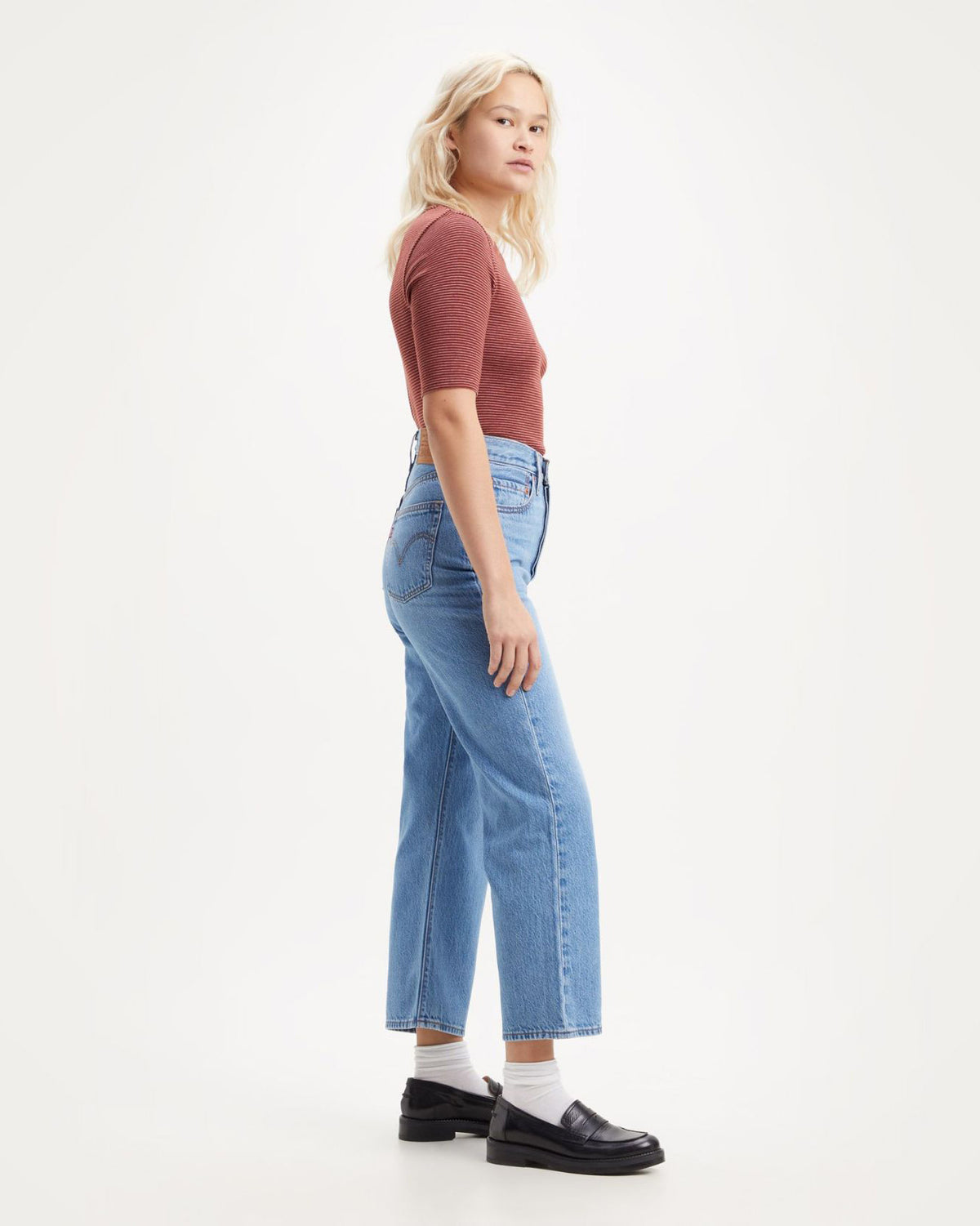 Levi's® Womens Ribcage Straight Ankle Jeans - In The Middle | Levi's® Jeans | JEANSTORE