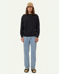 Nudie Jeans Hasse Crew Neck Sweat - Navy | Nudie Jeans Sweaters & Knitwear | JEANSTORE