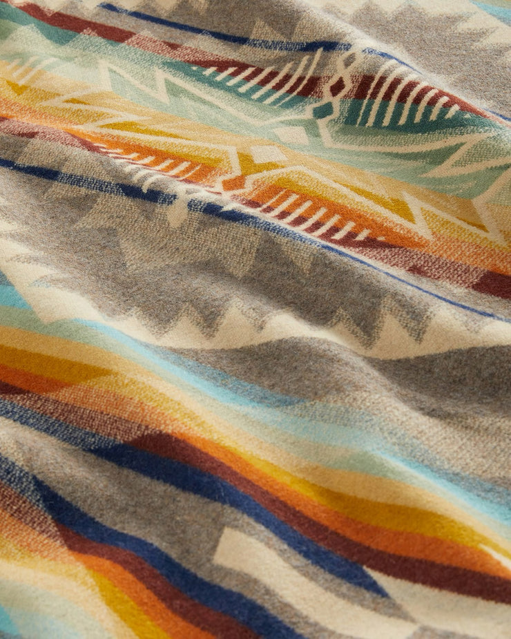 Pendleton Jacquard Unnapped Robe Wool Blanket - Summerland
