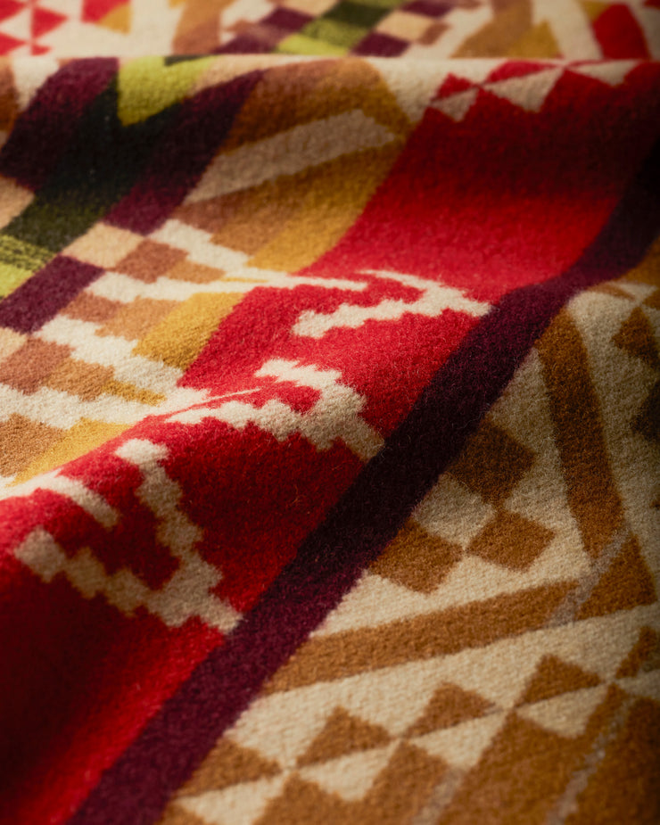 Pendleton Jacquard Unnapped Robe Wool Blanket - Beacon Rock