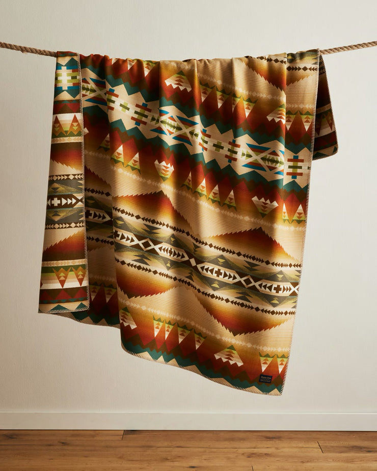 Pendleton Jacquard Unnapped Robe Wool Blanket - Solstice Canyon