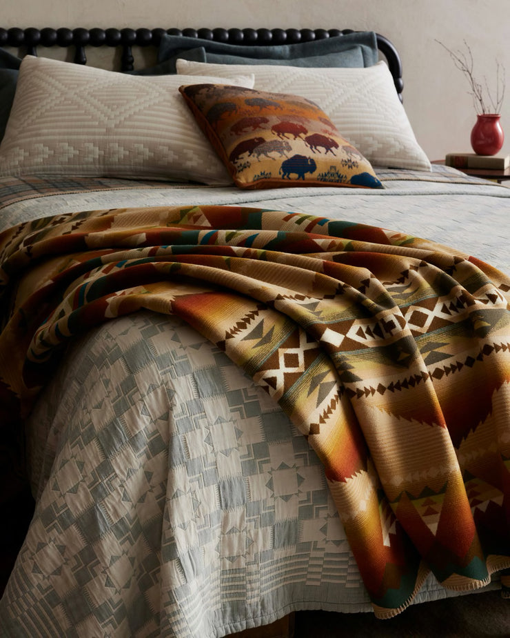 Pendleton Jacquard Unnapped Robe Wool Blanket - Solstice Canyon