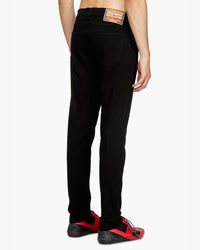 Diesel 2019 D-Strukt Slim Fit Mens Jeans - 069YP / Black