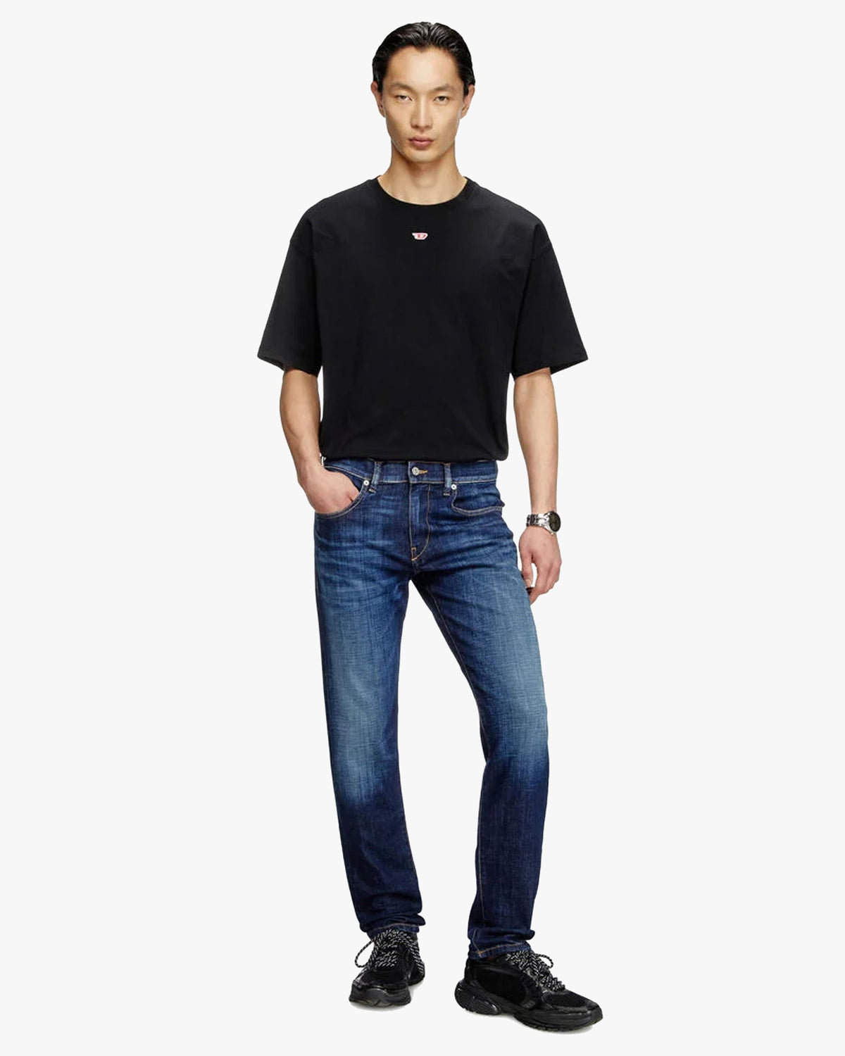 Diesel 2019 D-Strukt Slim Fit Mens Jeans - 09L61 / Medium Blue