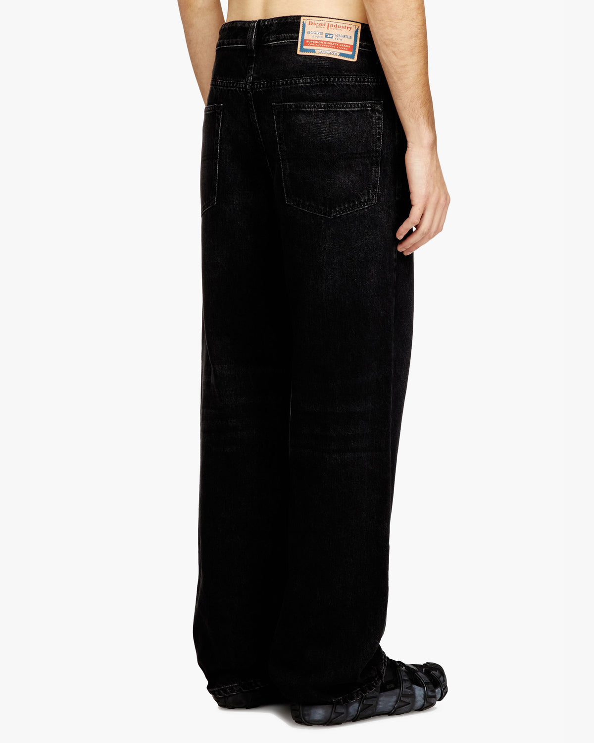 Diesel 2001 D-Macro Relaxed Wide Leg Mens Jeans - 09P09 / Black