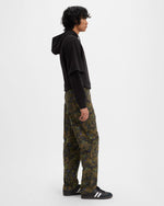 Levi's camo cargo best sale pants