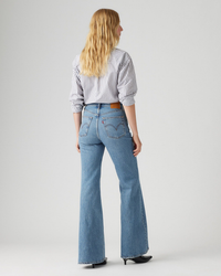 Levi's® Womens Ribcage Bells Flared Jeans - Next Saturday No Crease | Levi's® Jeans | JEANSTORE